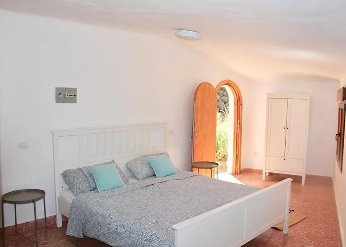 Casa-finca El Maipez De Tejeda * Las Palmas de Gran Canaria